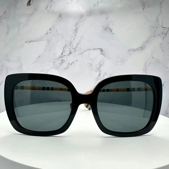Burberry Sunglasses Black Square Cat Eye Checkered Arm Italy Authentic 54-20-140 - Picture 11 of 16